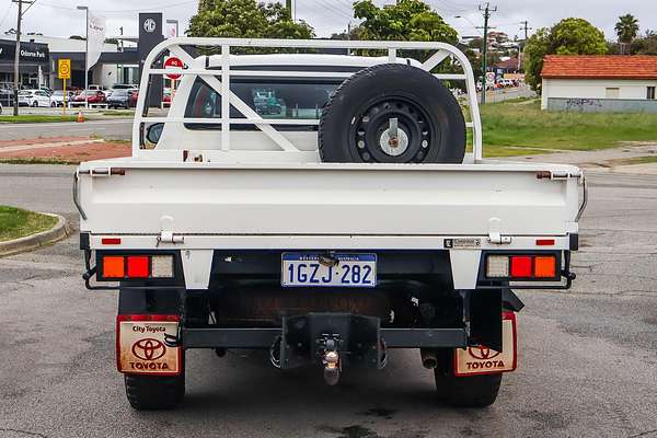 2019 Toyota Hilux SR GUN126R 4X4
