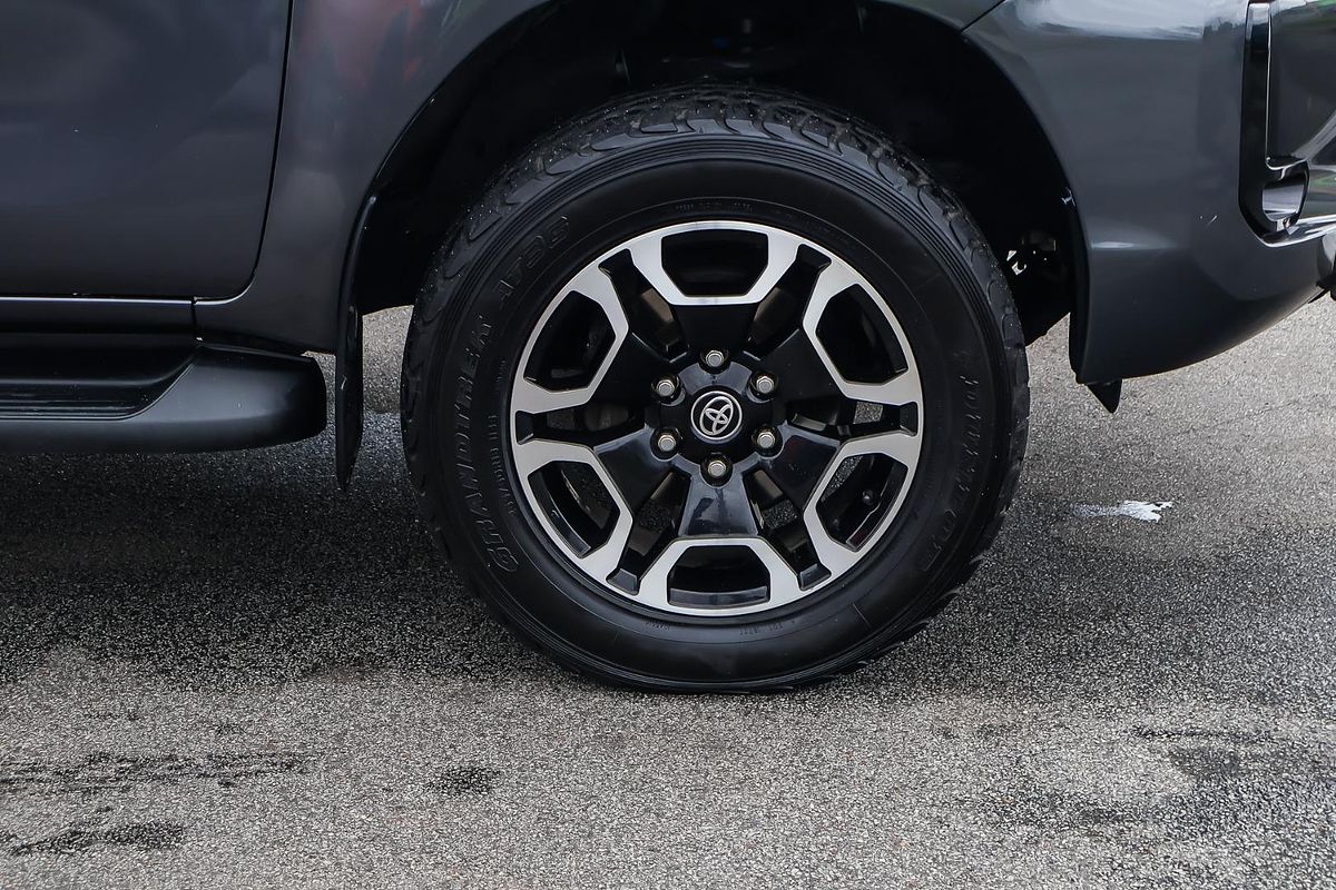 2020 Toyota Hilux SR5 GUN126R 4X4