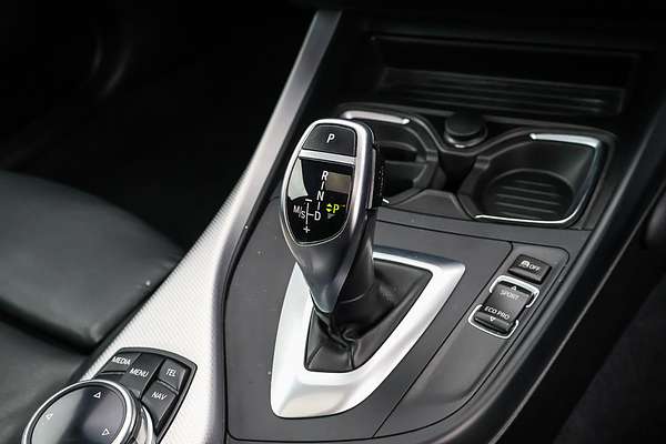 2014 BMW 2 Series 220d Sport Line F22