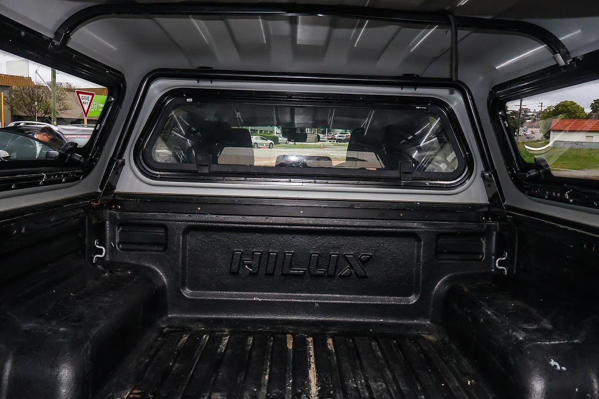 2020 Toyota Hilux SR5 GUN126R 4X4