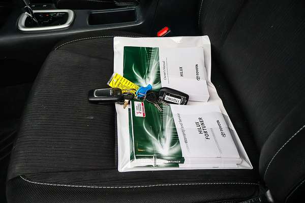 2020 Toyota Hilux SR5 GUN126R 4X4