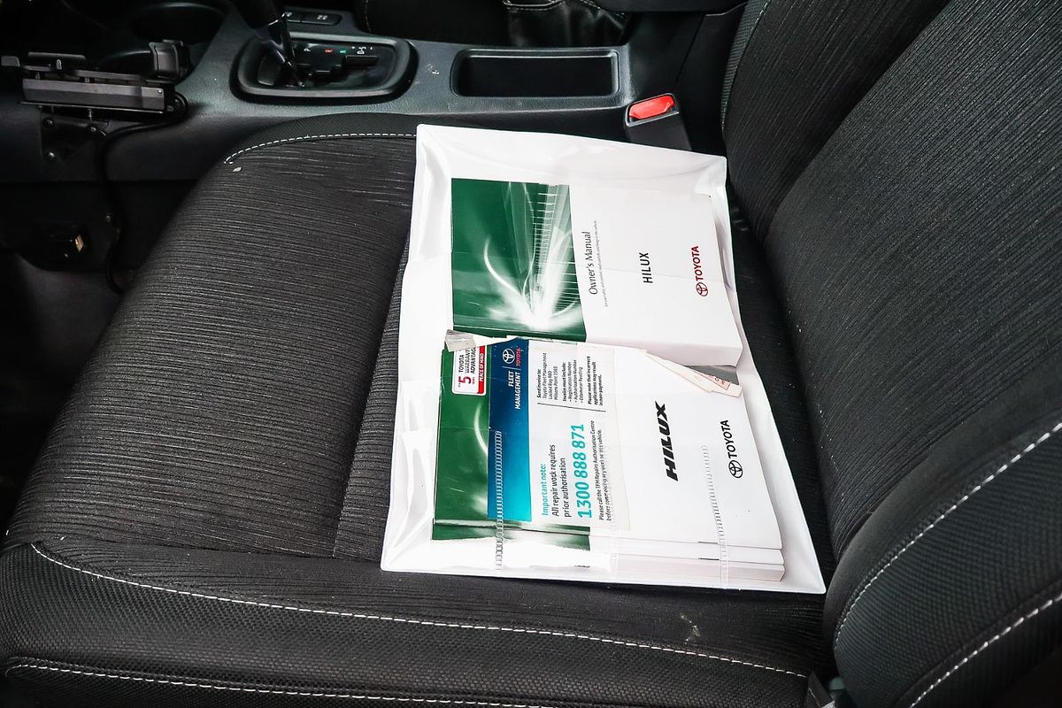 2019 Toyota Hilux SR GUN126R 4X4