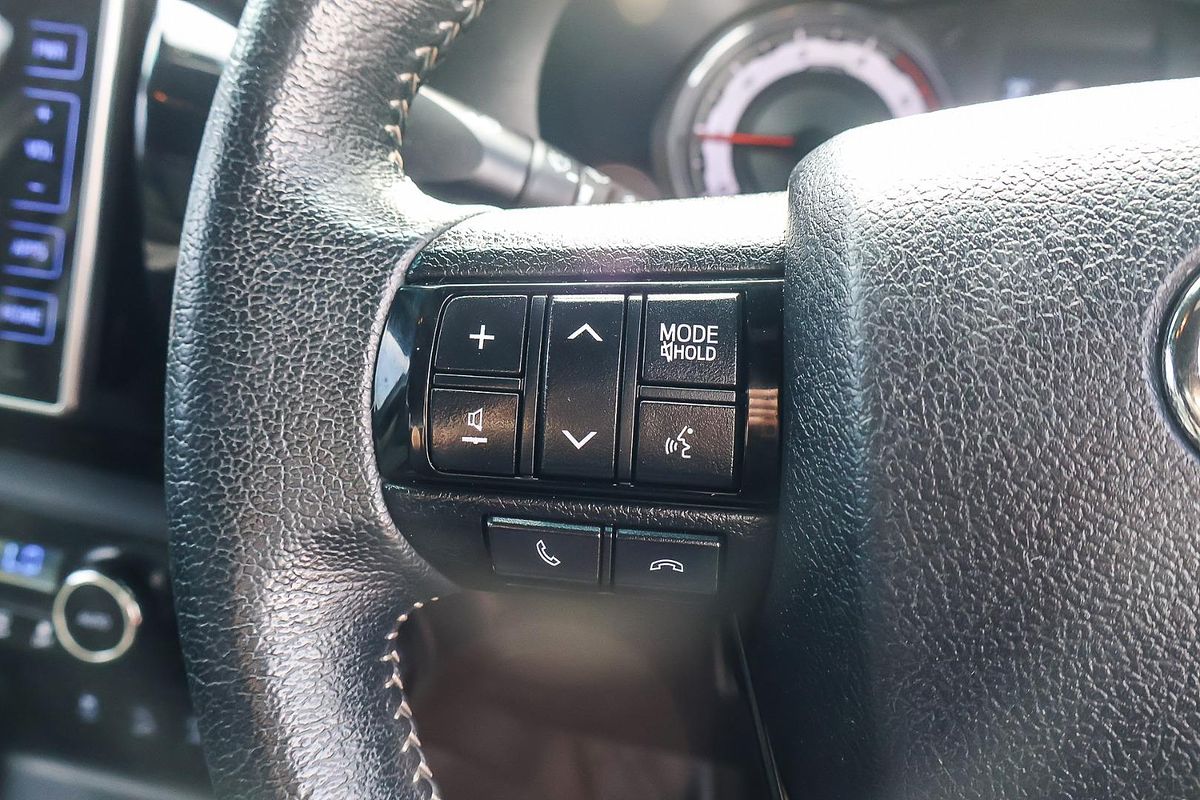 2020 Toyota Hilux Rugged X GUN126R 4X4