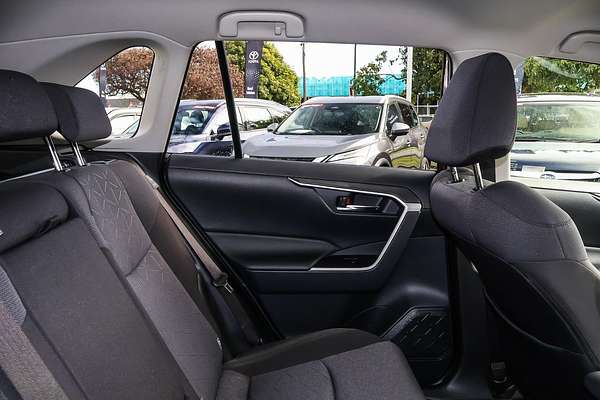 2024 Toyota RAV4 GXL AXAH52R