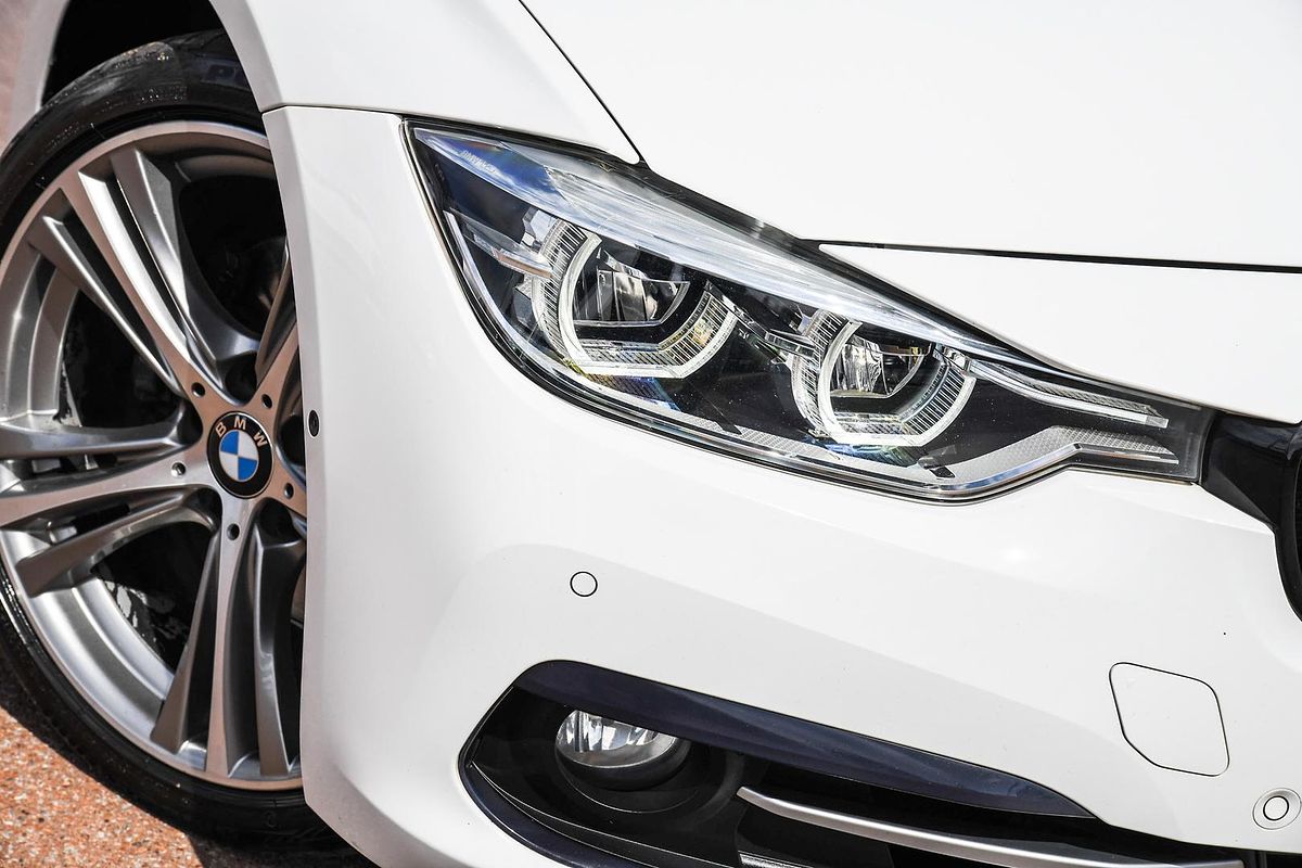 2015 BMW 3 Series 330i Sport Line F30 LCI