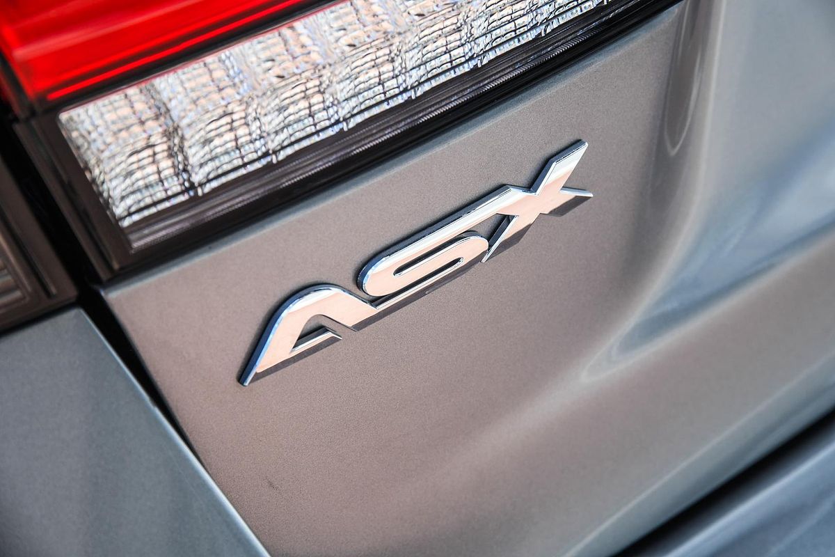 2022 Mitsubishi ASX ES XD
