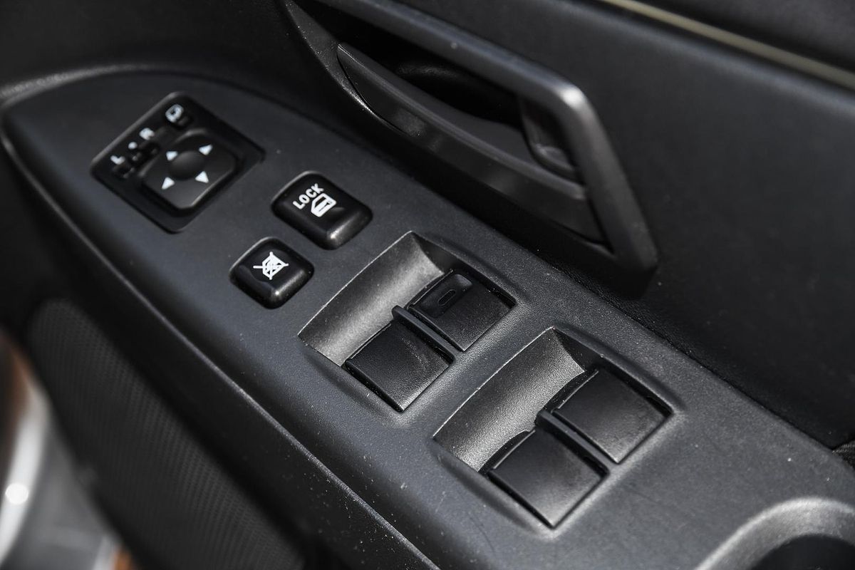 2022 Mitsubishi ASX ES XD