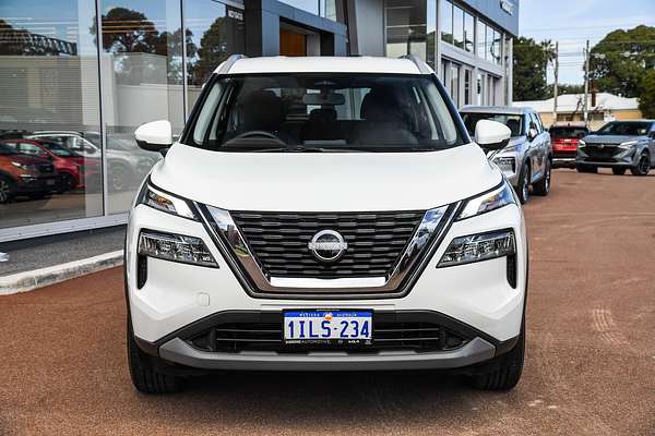 2024 Nissan X-TRAIL ST T33