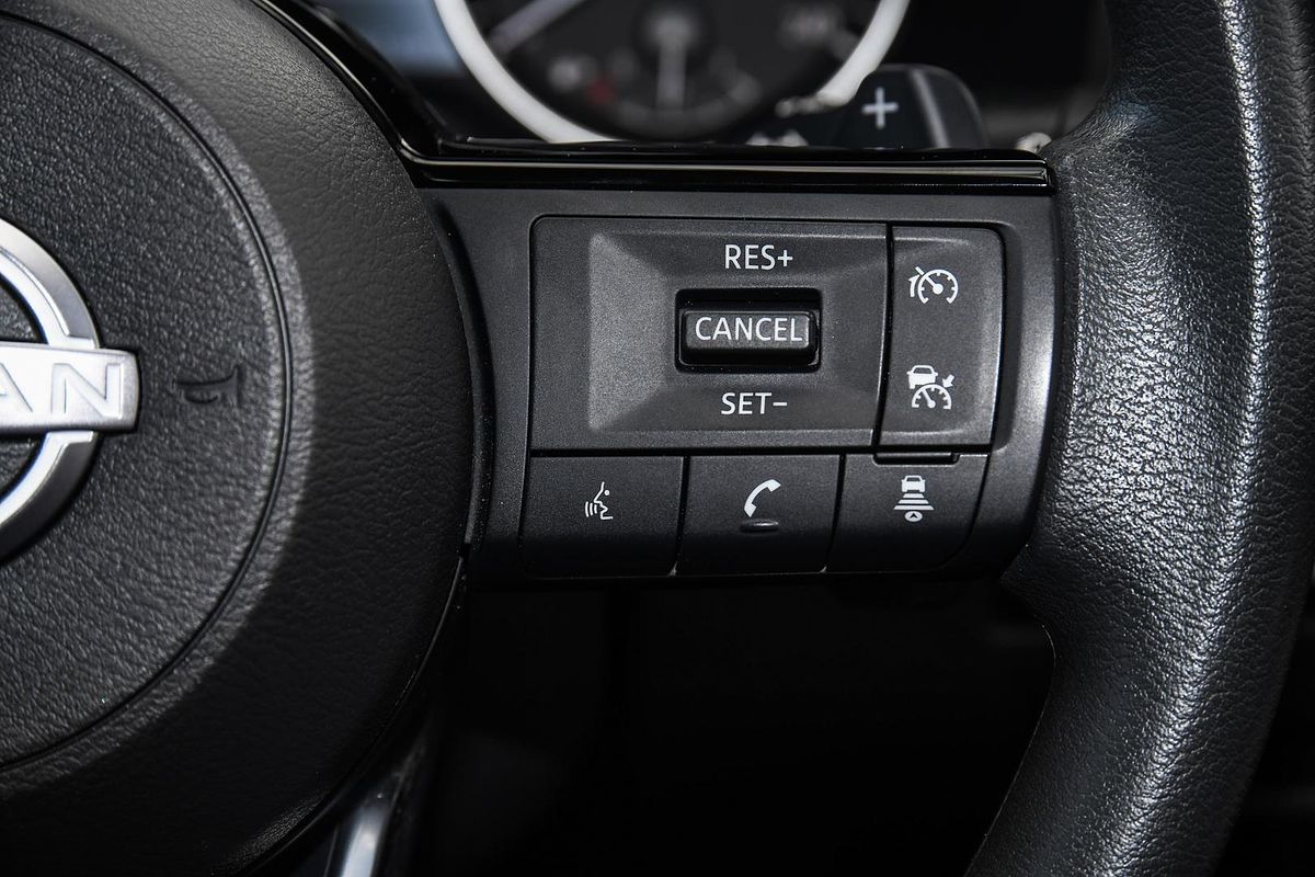 2024 Nissan X-TRAIL ST T33