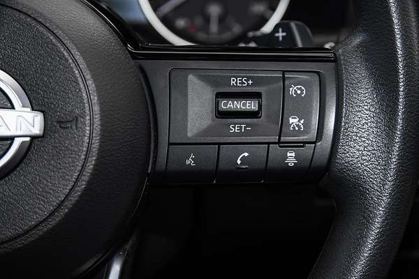 2024 Nissan X-TRAIL ST T33
