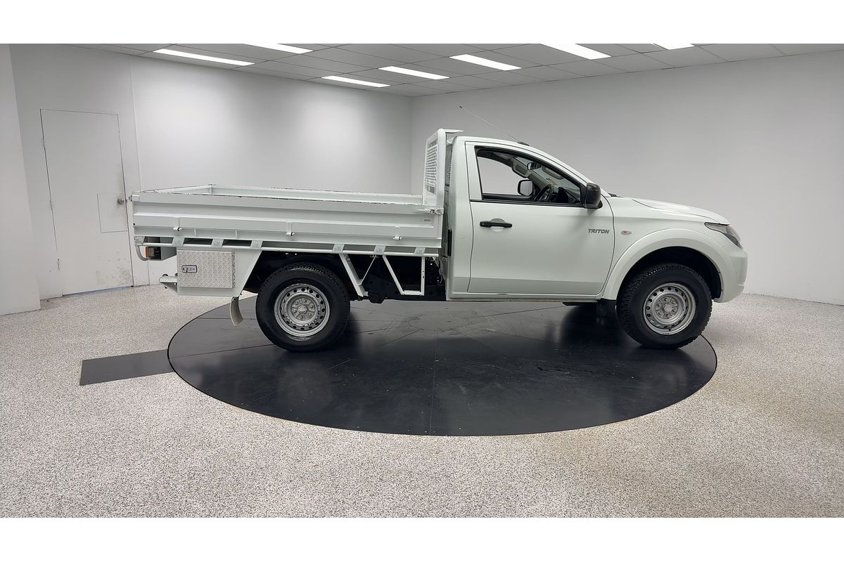 2017 Mitsubishi Triton GLX MQ 4X4