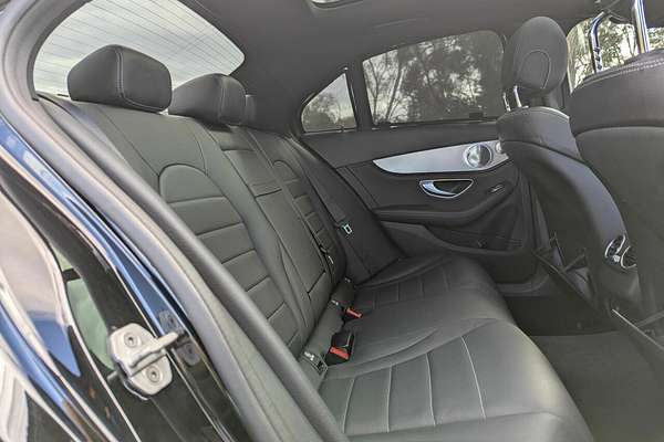 2015 Mercedes-Benz 250 205