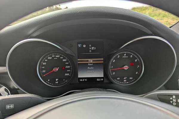 2015 Mercedes-Benz 250 205