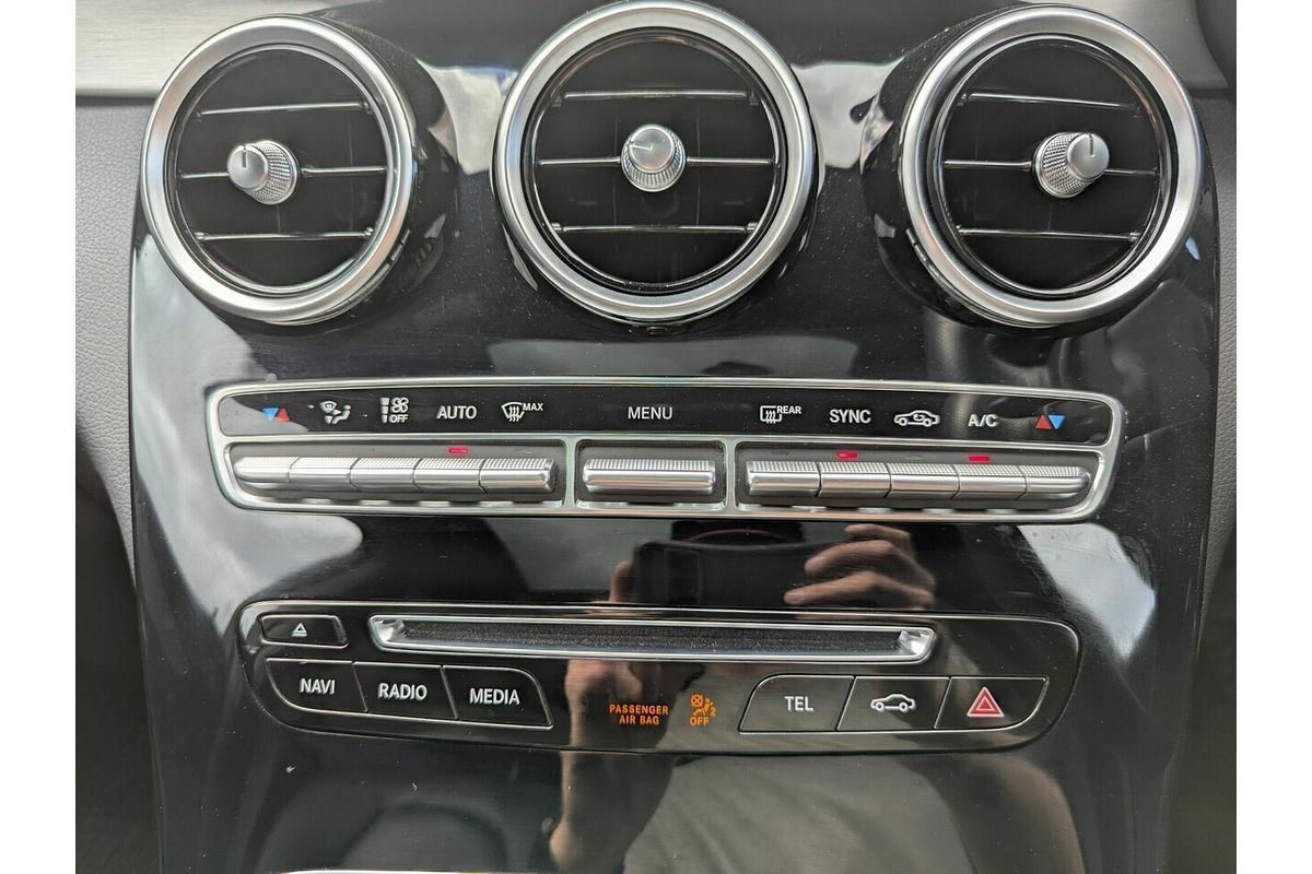 2015 Mercedes-Benz 250 205