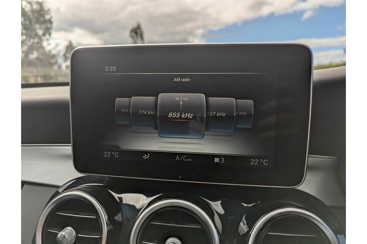2015 Mercedes-Benz 250 205