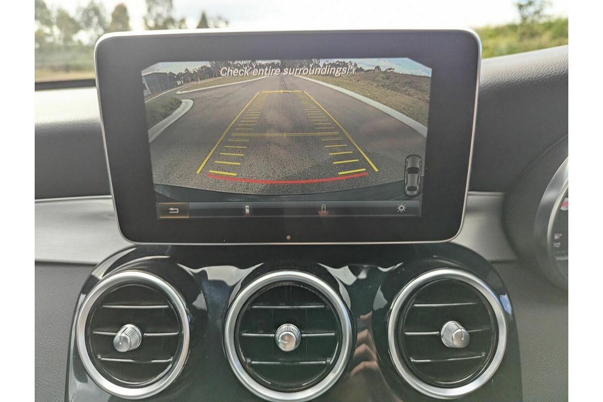 2015 Mercedes-Benz 250 205