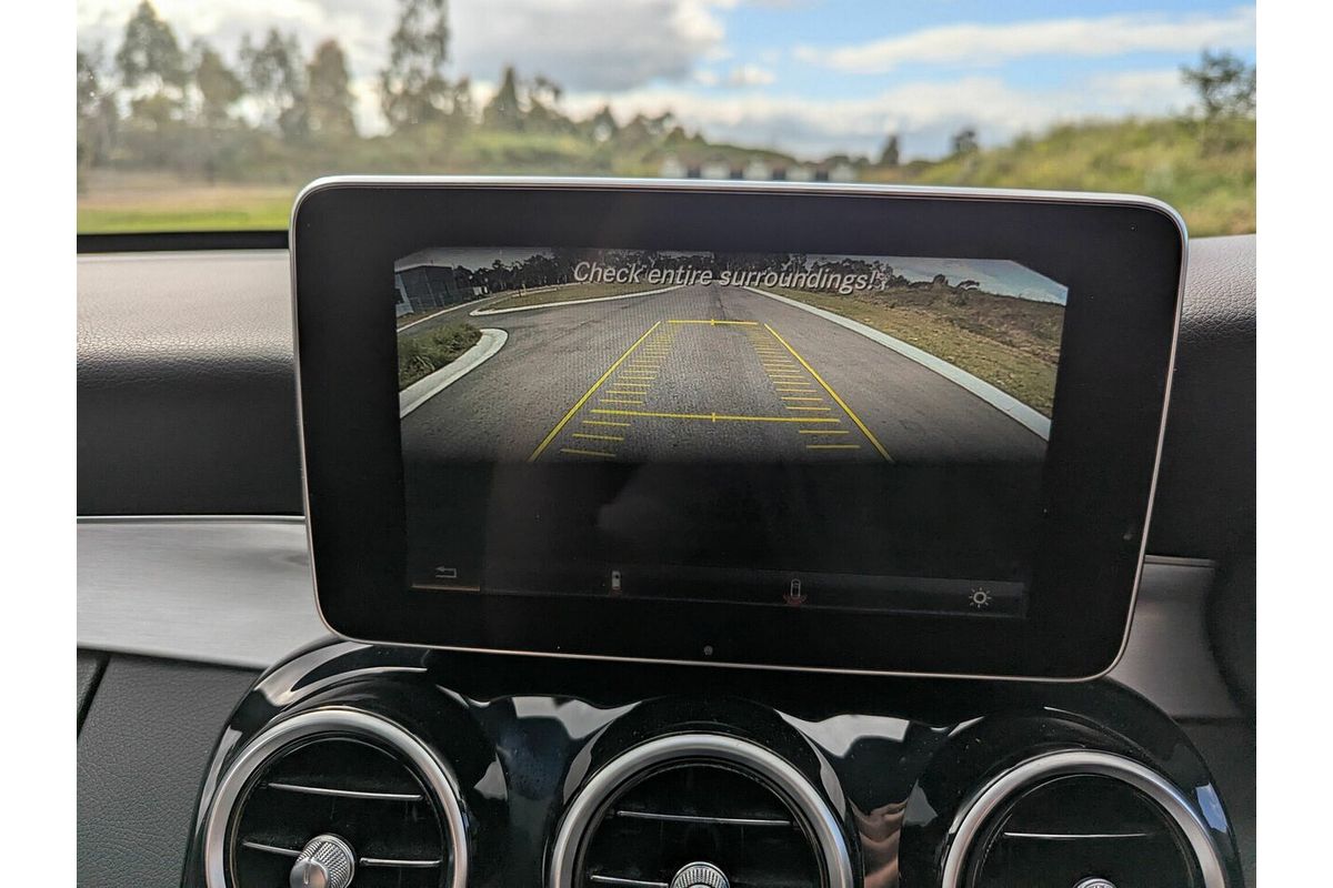 2015 Mercedes-Benz 250 205