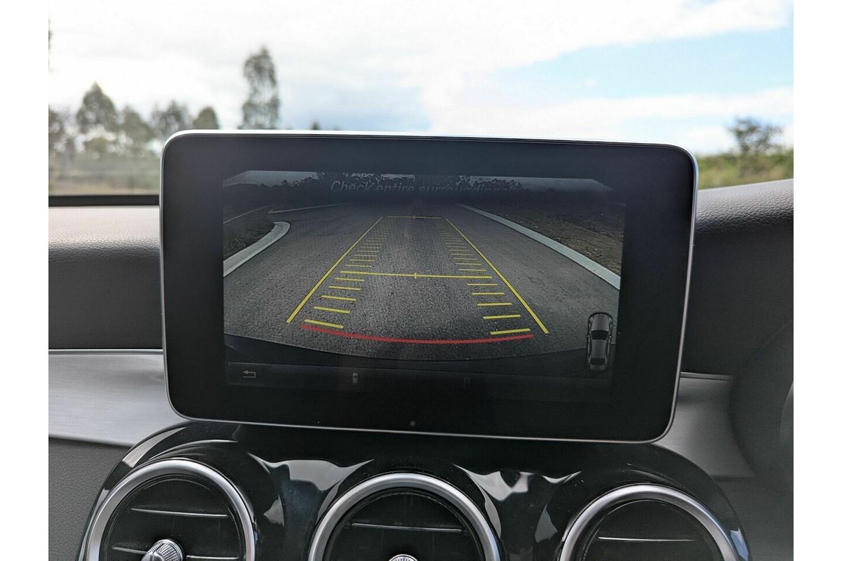 2015 Mercedes-Benz 250 205