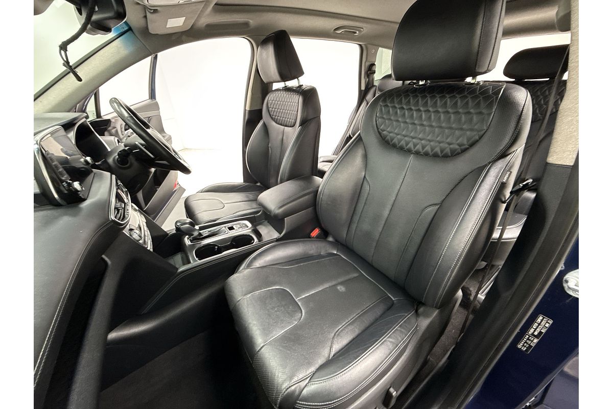 2019 Hyundai Santa Fe Highlander TM.2
