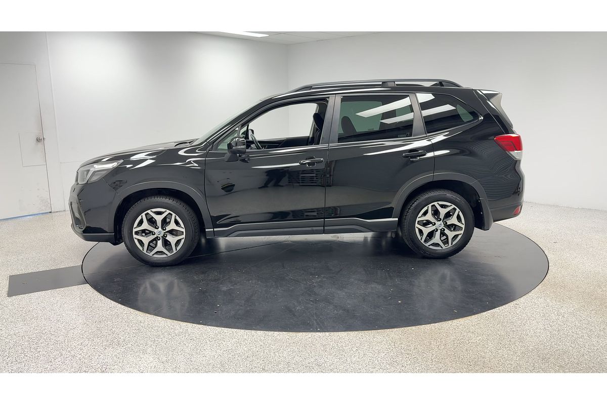 2020 Subaru Forester 2.5i S5