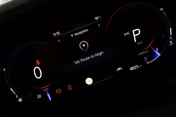 2025 Mahindra XUV700 AX7L