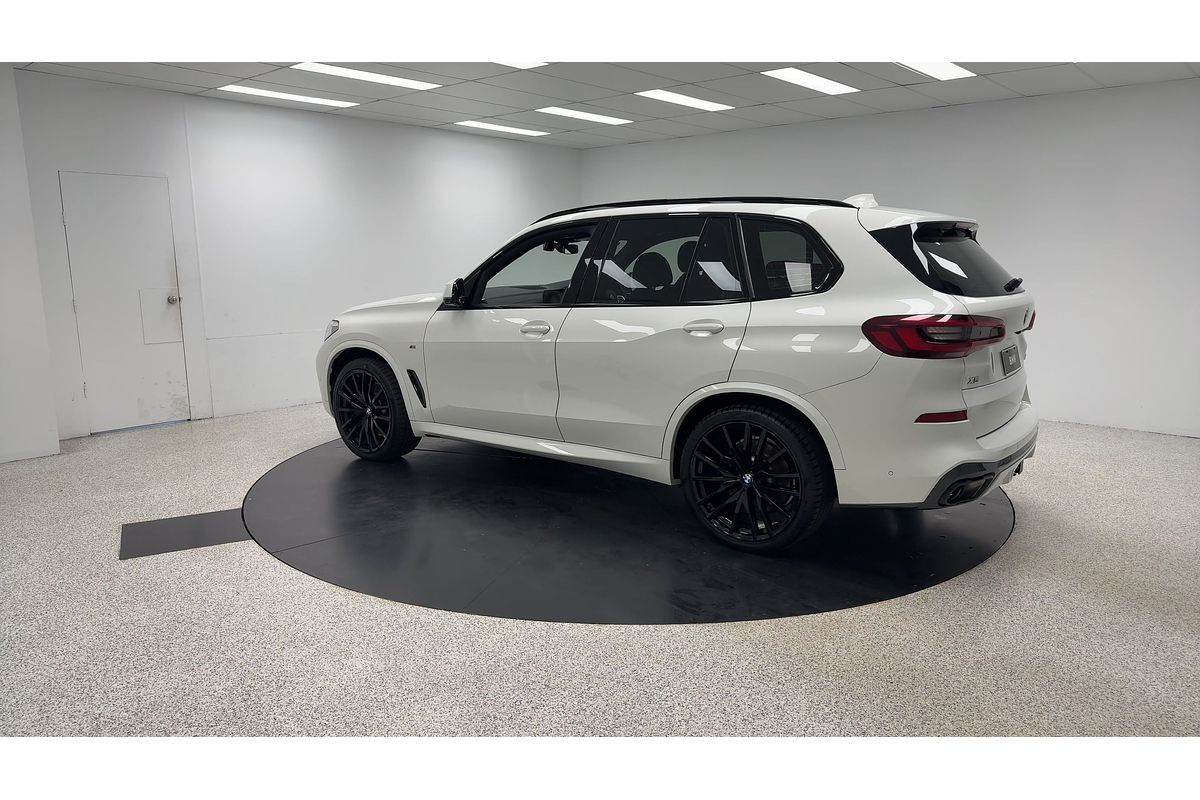 2023 BMW X5 M50i G05