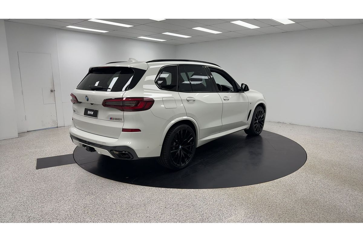 2023 BMW X5 M50i G05