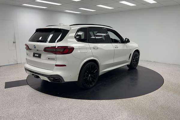 2023 BMW X5 M50i G05