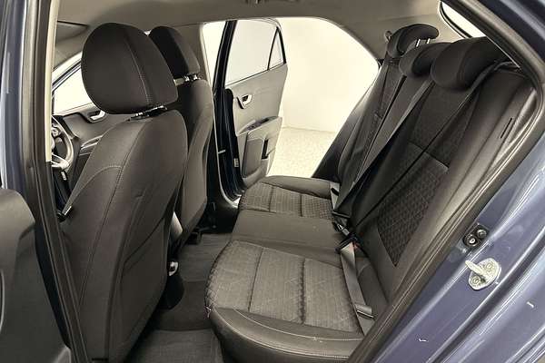 2019 Kia Rio S YB