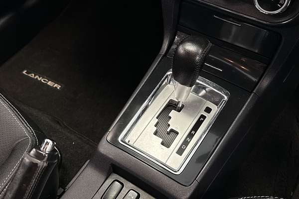 2012 Mitsubishi Lancer LX CJ