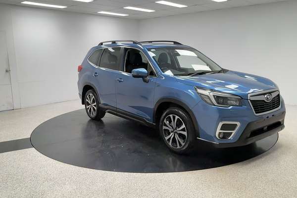 2020 Subaru Forester 2.5i Premium S5