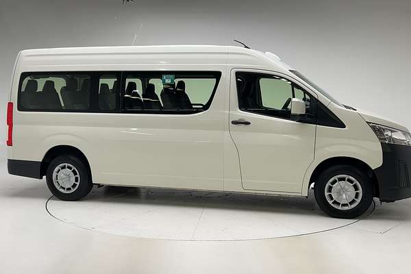2022 Toyota Hiace Commuter GDH322R ELWB High Roof
