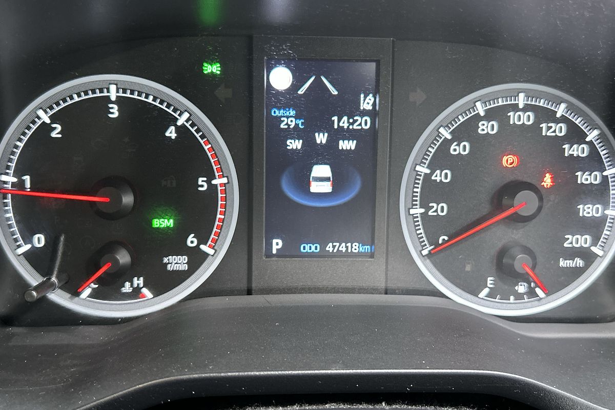 2022 Toyota Hiace Commuter GDH322R ELWB High Roof