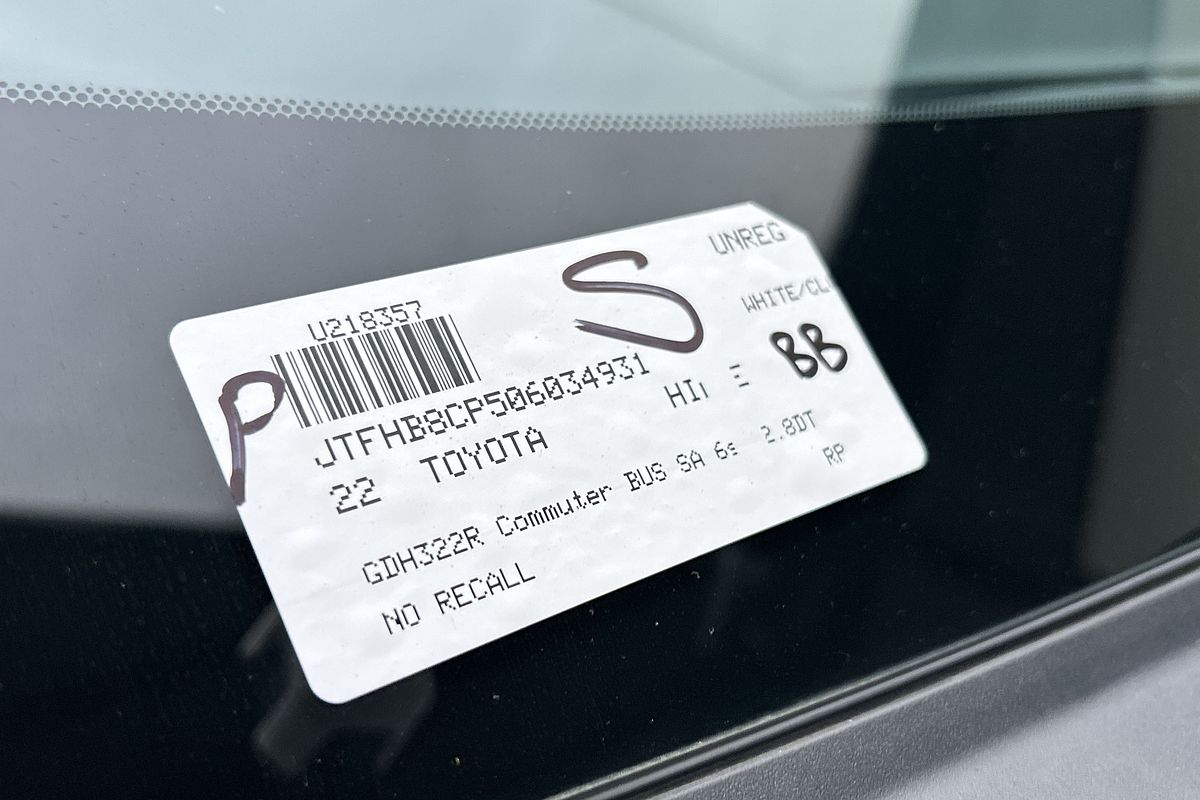 2022 Toyota Hiace Commuter GDH322R ELWB High Roof