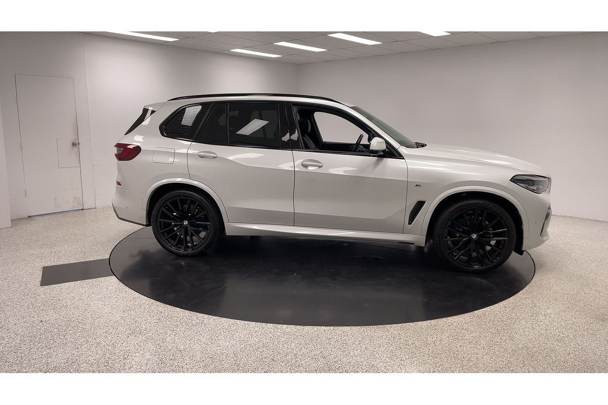 2022 BMW X5 xDrive40i M Sport G05