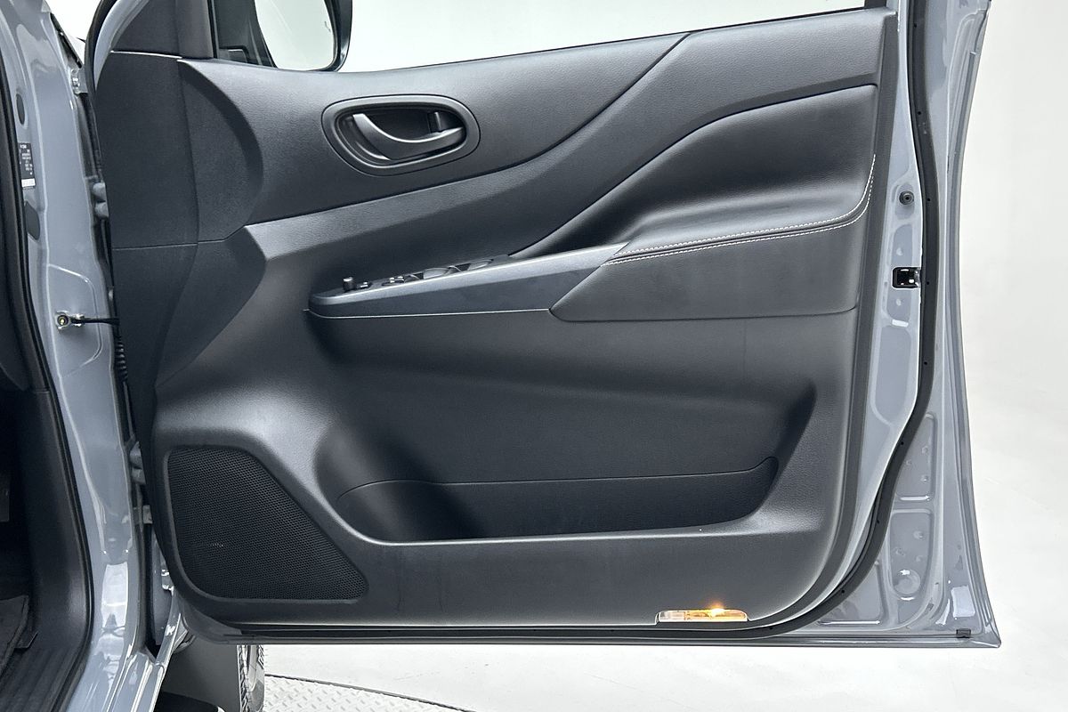 2024 Nissan Navara PRO-4X D23 4X4