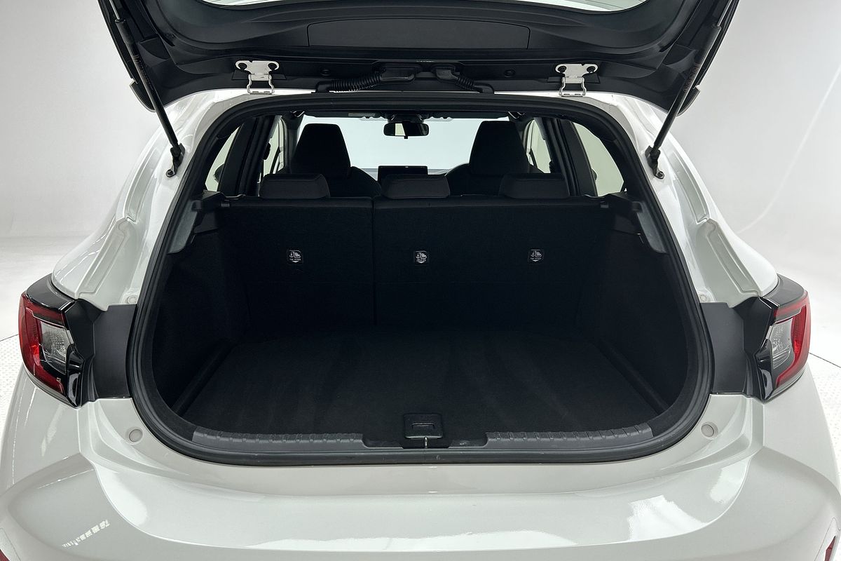 2022 Toyota Corolla Ascent Sport Hybrid ZWE219R