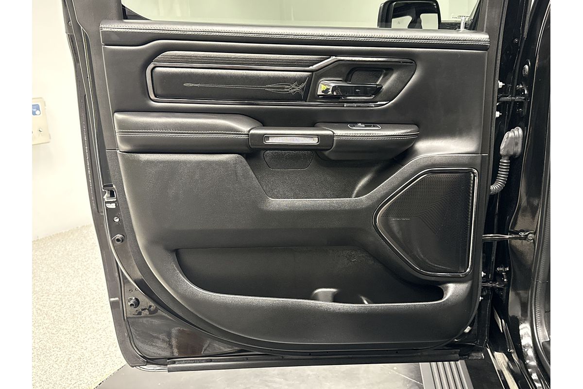 2022 RAM 1500 Limited RamBox DT 4X4 SWB
