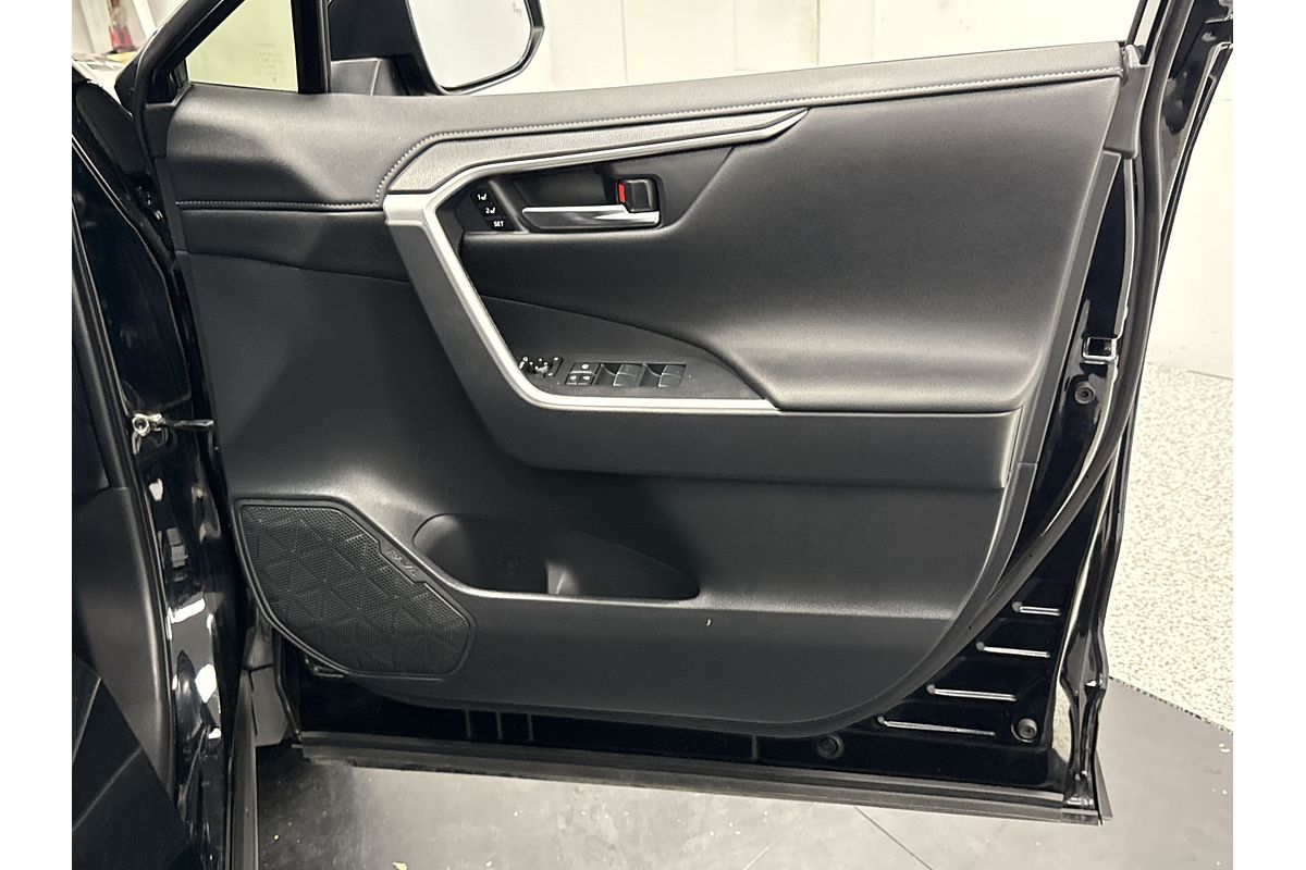 2021 Toyota RAV4 Cruiser AXAH54R