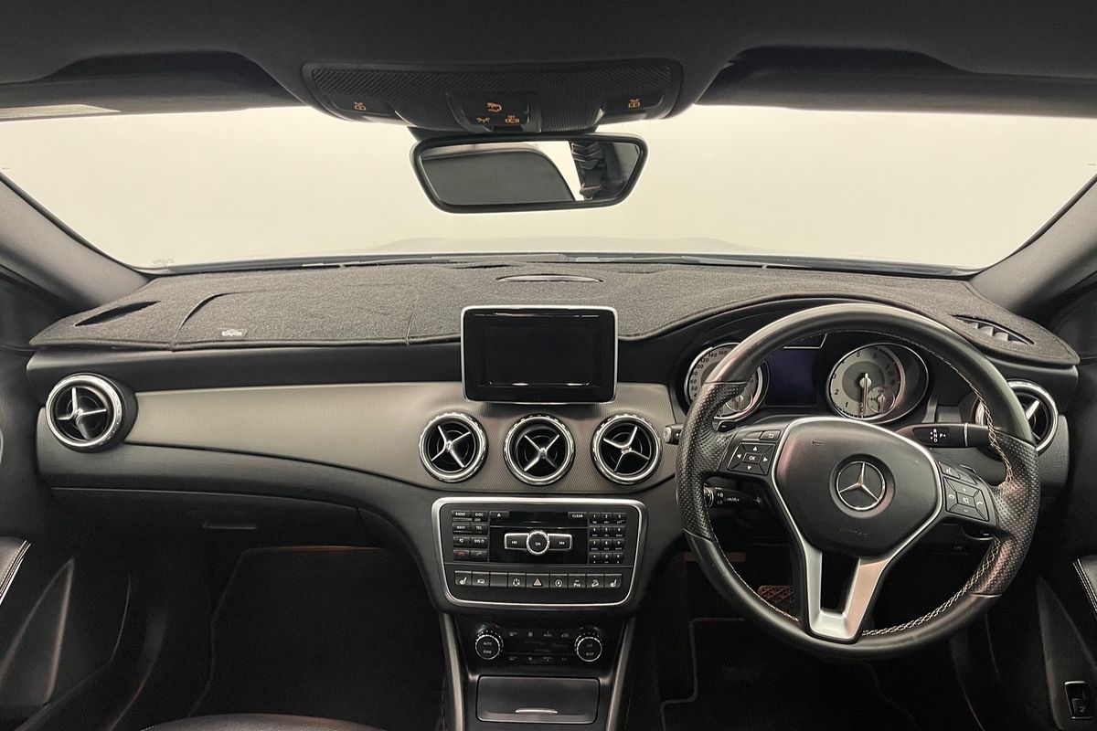 2015 Mercedes-Benz GLA GLA250 X156