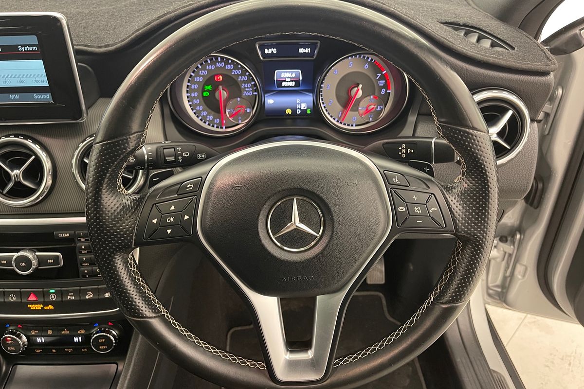 2015 Mercedes-Benz GLA GLA250 X156
