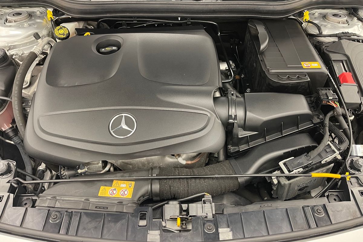 2015 Mercedes-Benz GLA GLA250 X156