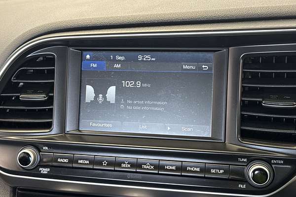 2020 Hyundai Elantra Go AD.2