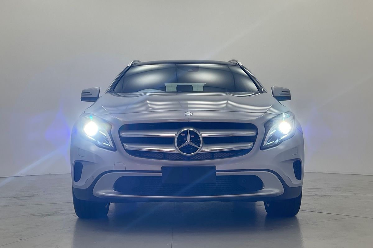 2015 Mercedes-Benz GLA GLA250 X156