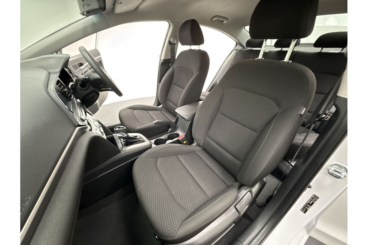 2020 Hyundai Elantra Go AD.2