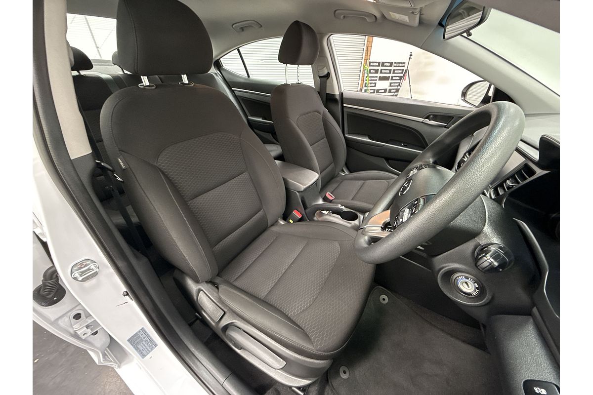 2020 Hyundai Elantra Go AD.2
