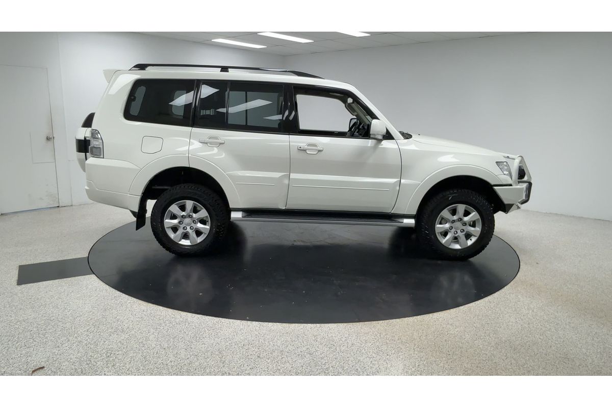 2020 Mitsubishi Pajero GLX NX