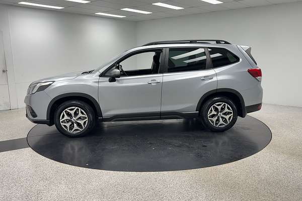 2023 Subaru Forester 2.5i S5
