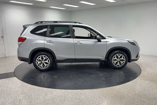 2023 Subaru Forester 2.5i S5