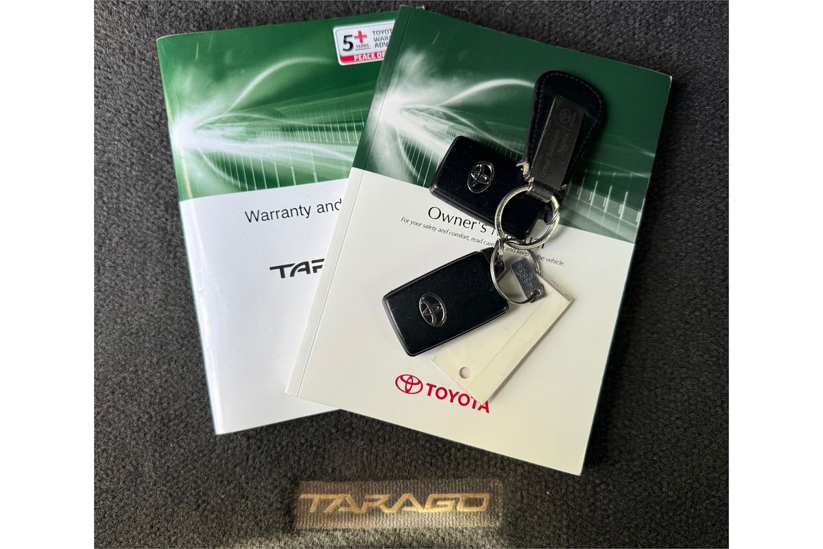 2019 Toyota Tarago GLi ACR50R